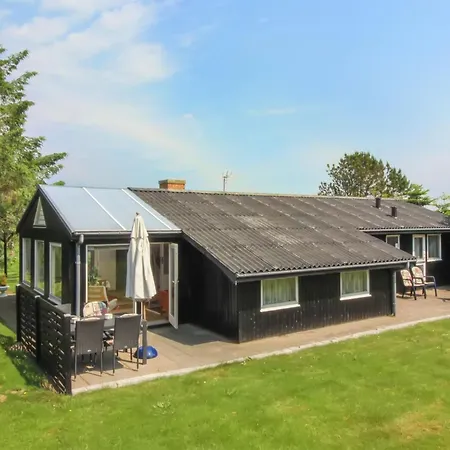 Arben - 900m From The Sea By Interhome